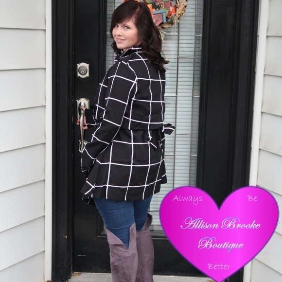 Plaid Tie Front Jacket - Picture 6 of 10